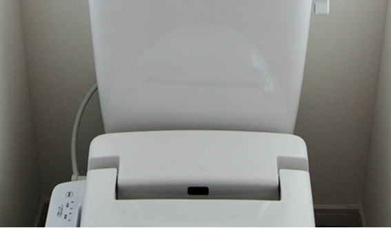 トイレと床の間から水漏れ